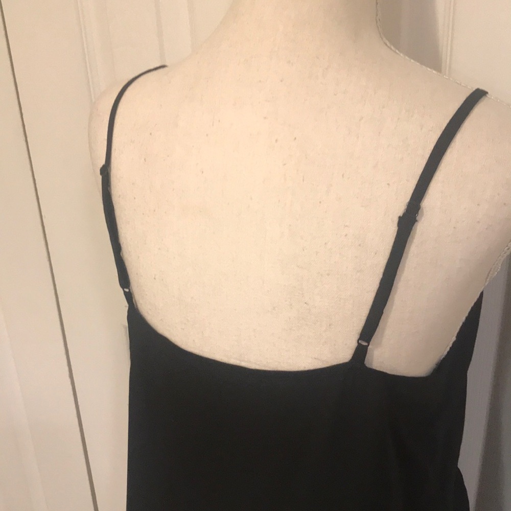 Old Navy Ruffle Cami - Picture 9 of 11